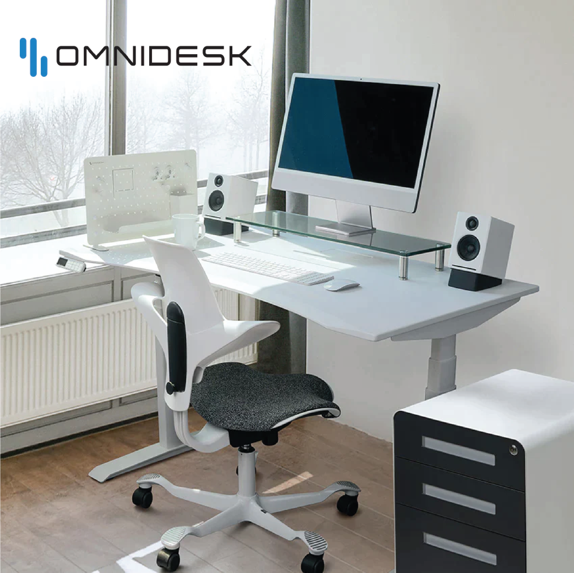 Click to visit Omnidesk website